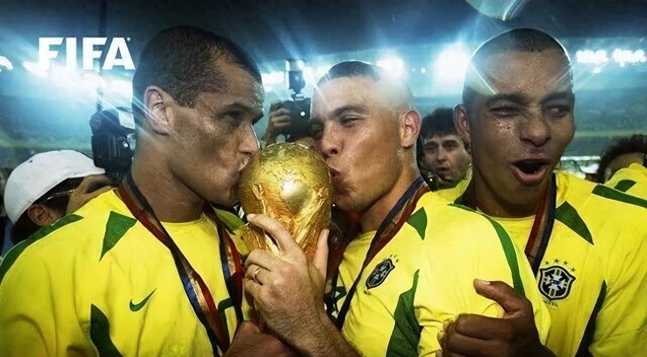 2002年世界杯为什么被怀疑是黑幕？