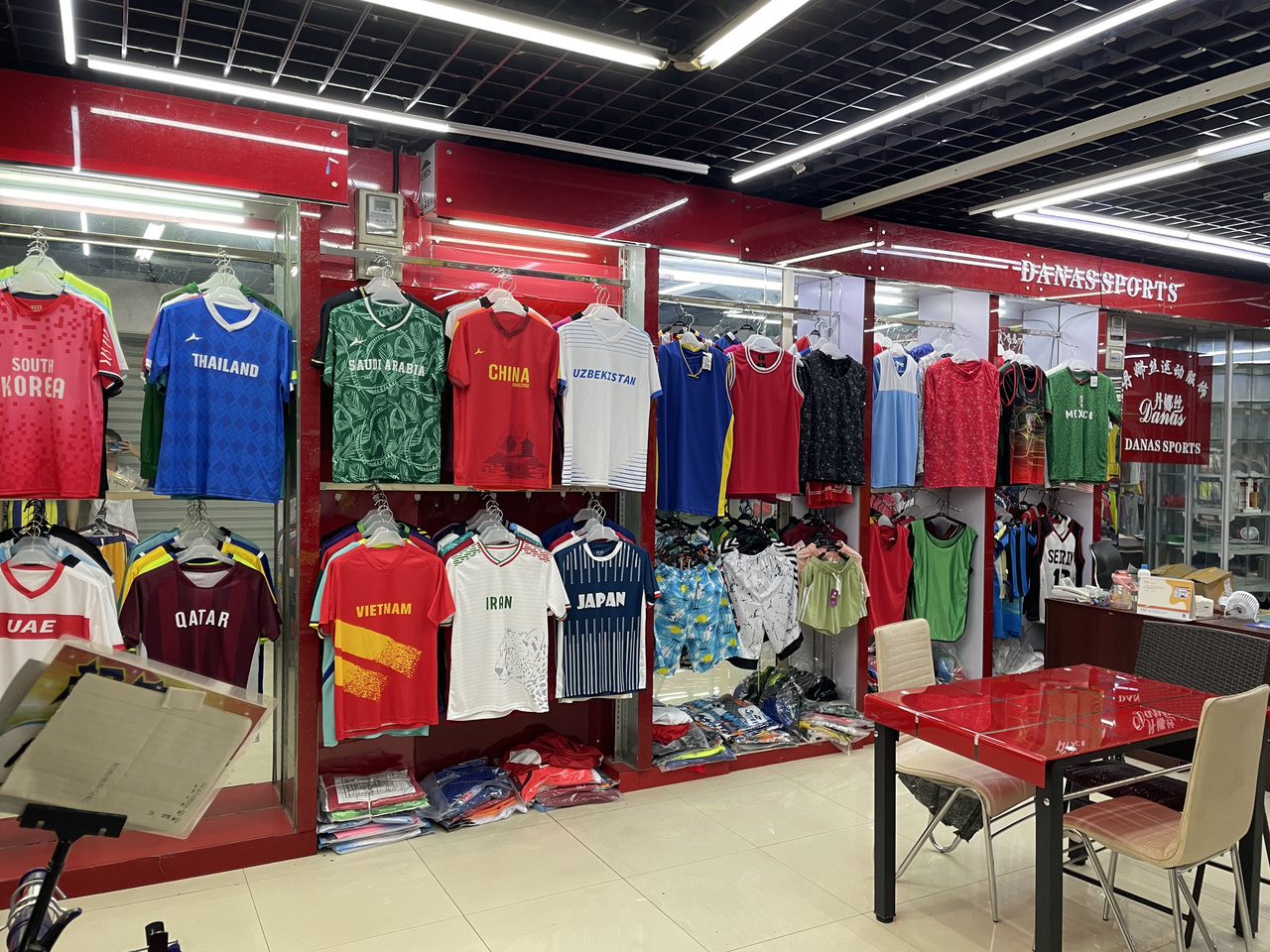 美加墨世界杯还未开打,义乌老板提前进入“世界杯时间”