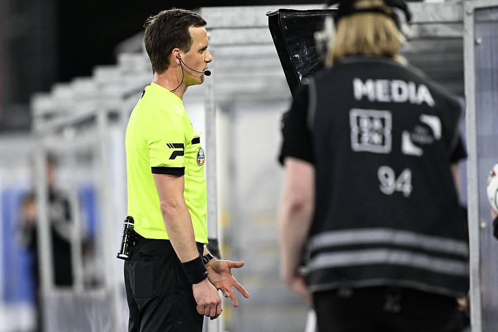 拒绝上帝之手！VAR的下一站：美加墨世界杯的中国“眼”