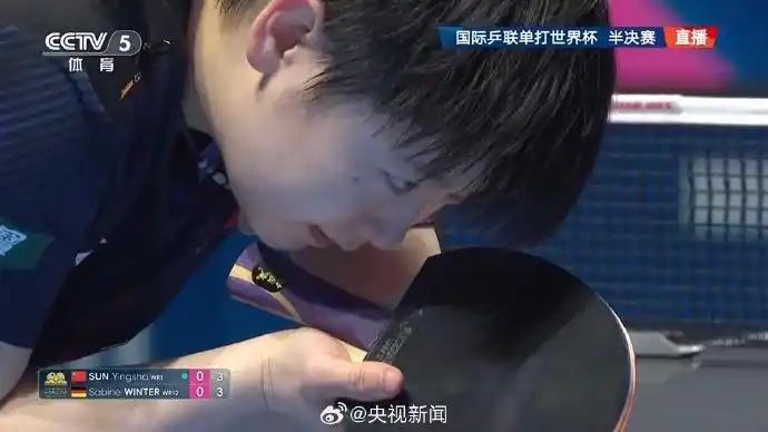 孙颖莎顺利晋级乒乓球世界杯女单决赛